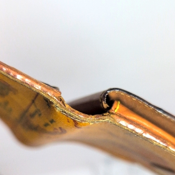 Alviero Martini Vintage Map Wallet - Picture 10 of 14